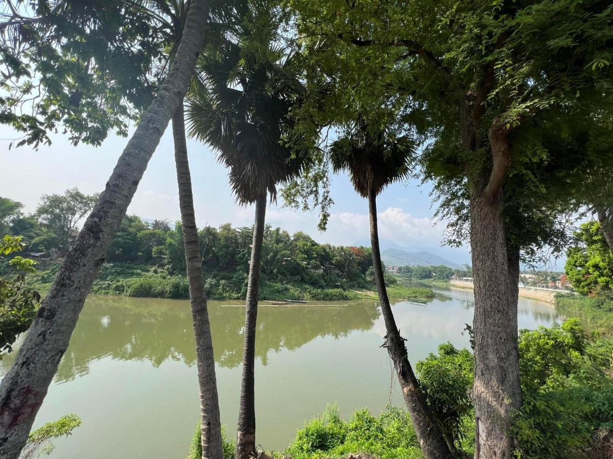 Golden Lotus Namkhan View Λουάνγκ Πραμπάνγκ Εξωτερικό φωτογραφία
